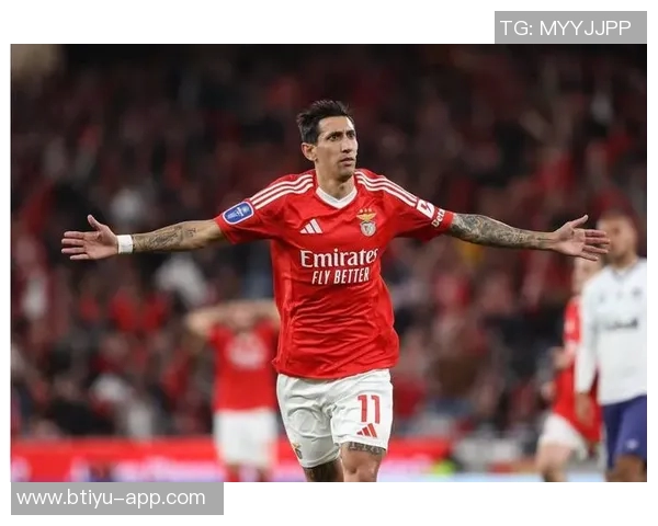 国王杯精彩对决拜仁狂胜本菲卡乌龙球引发全场欢呼