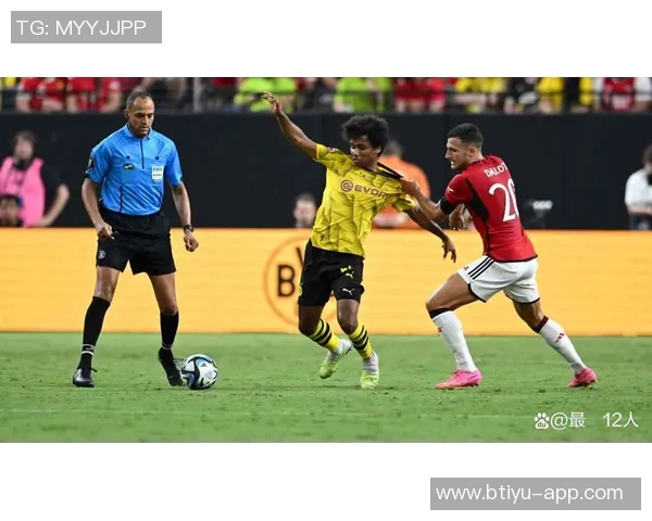 国王杯激战多特蒙德绝杀曼联全场沸腾精彩瞬间回顾