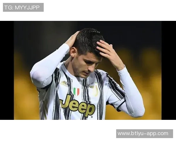 世界杯波尔图大胜那不勒斯红牌事件引发全场热议战术解析与精彩瞬间回顾 世界杯波尔图大胜那不勒斯红牌事件引发全场热议战术解析与精彩瞬间回顾