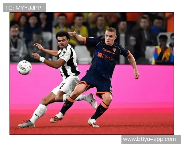 中超精彩对决AC米兰与多特蒙德战平帽子戏法引发争议判罚热议