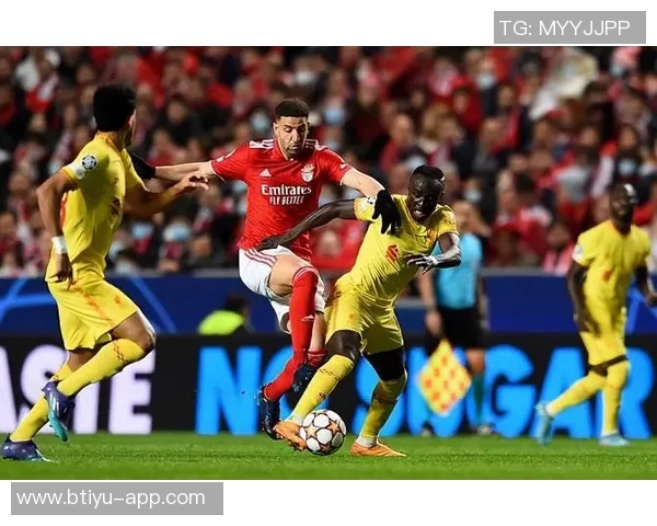 中超联赛精彩对决利物浦大胜本菲卡引发全场热烈反响